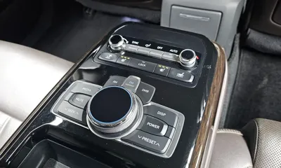 Genesis EQ900 2016, 148587 км, за 11364.39 USD - фото 19