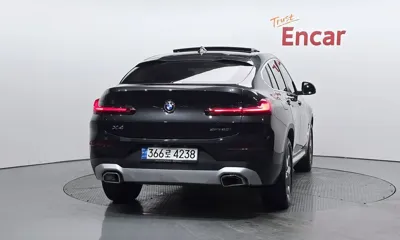 BMW X4 2023, 19715 км, за 28664.51 USD