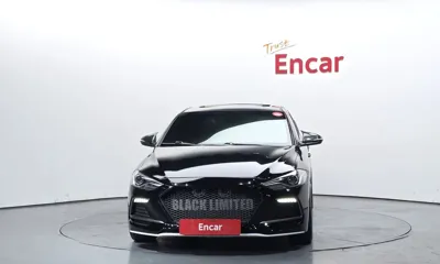 Hyundai Avante 2018, 93174 км, за 6144.7 USD