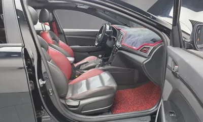 Hyundai Avante 2018, 93174 км, за 6144.7 USD - фото 10