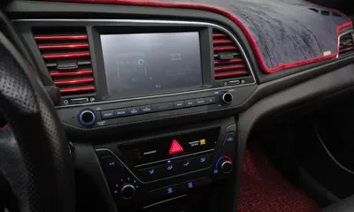 Hyundai Avante 2018, 93174 км, за 6144.7 USD - фото 14