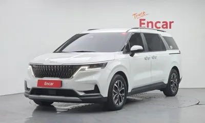 Kia Canival · 2023 год