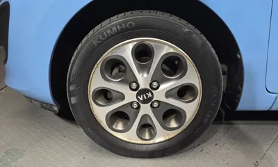 Kia Morning 2012, 81964 км, за 2100.56 USD