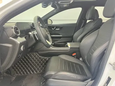 Mercedes-Benz C-Class 2022, 43600 км, за 22399.48 USD - фото 13