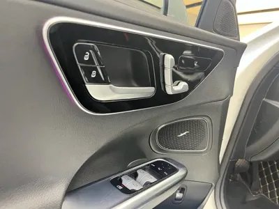 Mercedes-Benz C-Class 2022, 43600 км, за 22399.48 USD - фото 16
