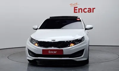 Kia K5 2013, 131993 км, за 3495.21 USD