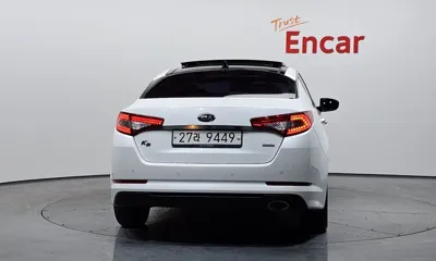 Kia K5 2013, 131993 км, за 3495.21 USD