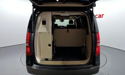 Hyundai Starex 2019, 98078 км, за 18457.69 USD - фото 20