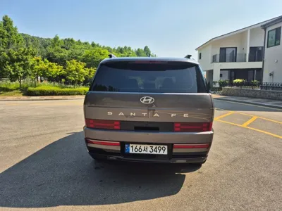 Hyundai Santafe 2024, 16700 км, за 24944.2 USD