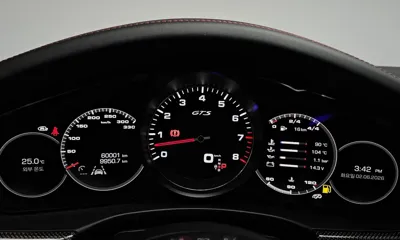 Porsche Panamera 2020, 60001 км, за 68127.13 USD - фото 8