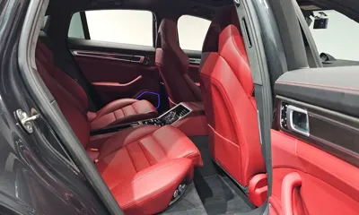 Porsche Panamera 2020, 60001 км, за 68127.13 USD - фото 11