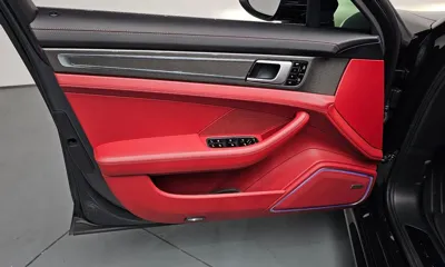Porsche Panamera 2020, 60001 км, за 68127.13 USD - фото 24