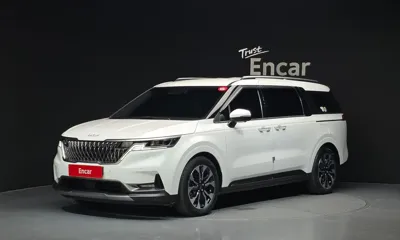 Kia Canival · 2023 год