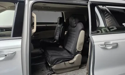 Kia Canival 2023, 49480 км, за 17109.04 USD - фото 26