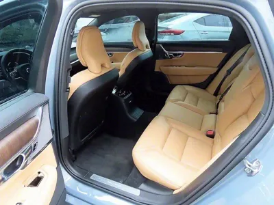 Volvo S90 2021, 122535 км, за 19698.59 USD - фото 6