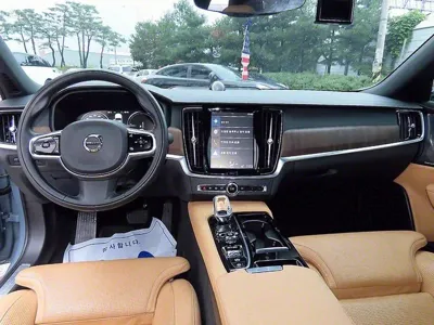 Volvo S90 2021, 122535 км, за 19698.59 USD - фото 7