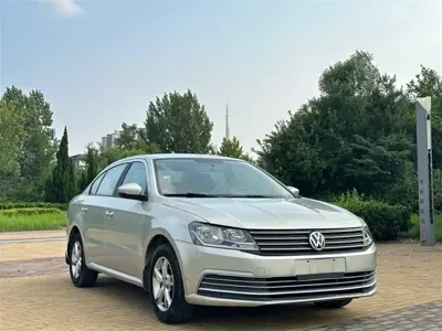 Volkswagen Lavida 2016, 130000 км, за 3814.89 USD