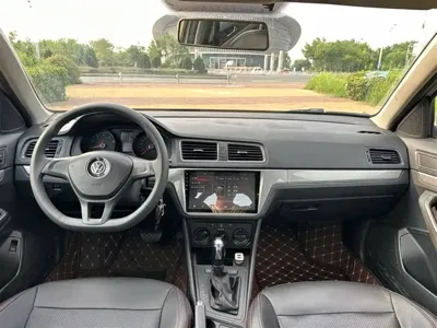 Volkswagen Lavida 2016, 130000 км, за 3796.46 USD - фото 9