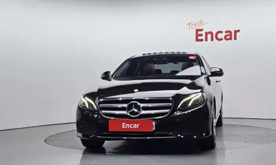 Mercedes-Benz E-Class 2017, 137013 км, за 11760.82 USD