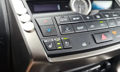 Lexus NX 2017, 132261 км, за 14873.09 USD - фото 16