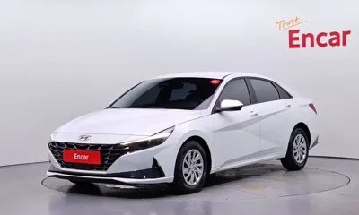 Hyundai Avante · 2022 год