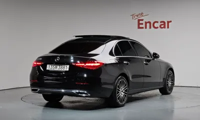 Mercedes-Benz C-Class 2023, 19064 км, за 25287.65 USD
