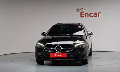 Mercedes-Benz C-Class 2023, 19064 км, за 25287.65 USD