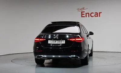 Mercedes-Benz C-Class 2023, 19064 км, за 25287.65 USD