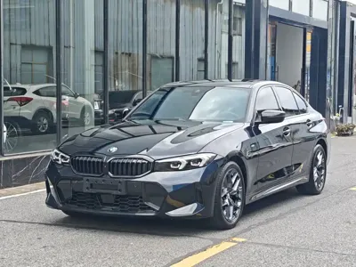 BMW 3 Series · 2025 год
