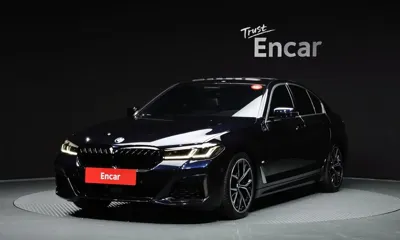 BMW 5-Series · 2021 год