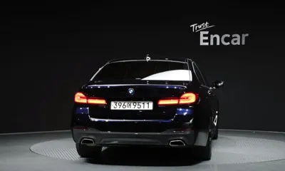 BMW 5-Series 2021, 69200 км, за 26759.16 USD