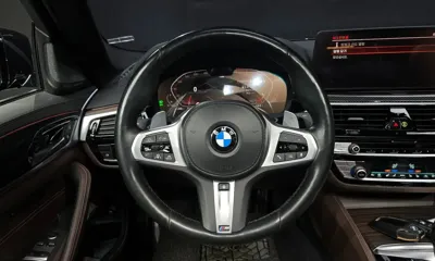 BMW 5-Series 2021, 69200 км, за 26759.16 USD - фото 13
