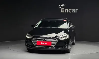 Hyundai Avante 2017, 108116 км, за 6498.62 USD