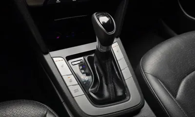 Hyundai Avante 2017, 108116 км, за 6498.62 USD - фото 9