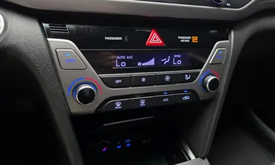 Hyundai Avante 2017, 108116 км, за 6498.62 USD - фото 16