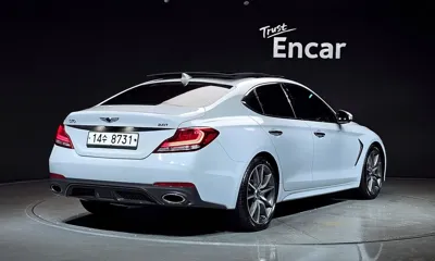 Genesis G70 2018, 59300 км, за 12480.29 USD