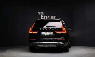 Volvo XC60 2024, 51091 км, за 30327.05 USD