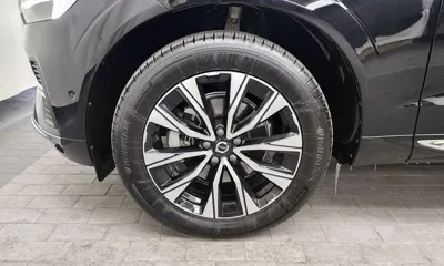 Volvo XC60 2024, 51091 км, за 30327.05 USD