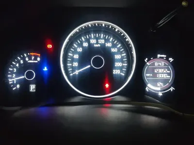 Honda Vezel 2017, 123900 км, за 6463.09 USD - фото 14