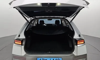 Hyundai Ioniq5 2023, 53488 км, за 22118.16 USD - фото 20