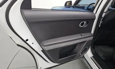 Hyundai Ioniq5 2023, 53488 км, за 22118.16 USD - фото 25