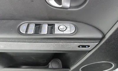 Hyundai Ioniq5 2023, 53488 км, за 22118.16 USD - фото 31