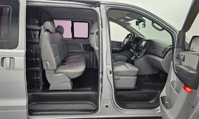 Hyundai Starex 2016, 57891 км, за 8210.72 USD - фото 12