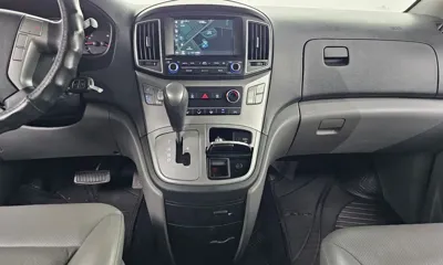 Hyundai Starex 2016, 57891 км, за 8210.72 USD - фото 14