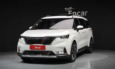 Kia Canival · 2021 год