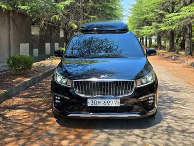 Kia Canival · 2019 год