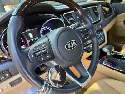 Kia Canival 2019, 67131 км, за 12143.89 USD - фото 10