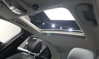 Mercedes-Benz C-Class 2019, 136327 км, за 14244.45 USD - фото 16