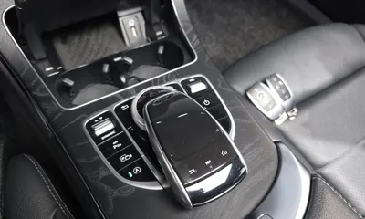 Mercedes-Benz C-Class 2019, 136327 км, за 14244.45 USD - фото 18