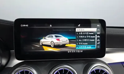 Mercedes-Benz C-Class 2019, 136327 км, за 14244.45 USD - фото 31